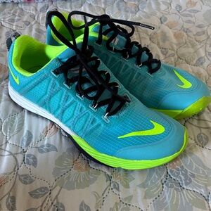 Nike Blue & Neon Green Athletic Trainers